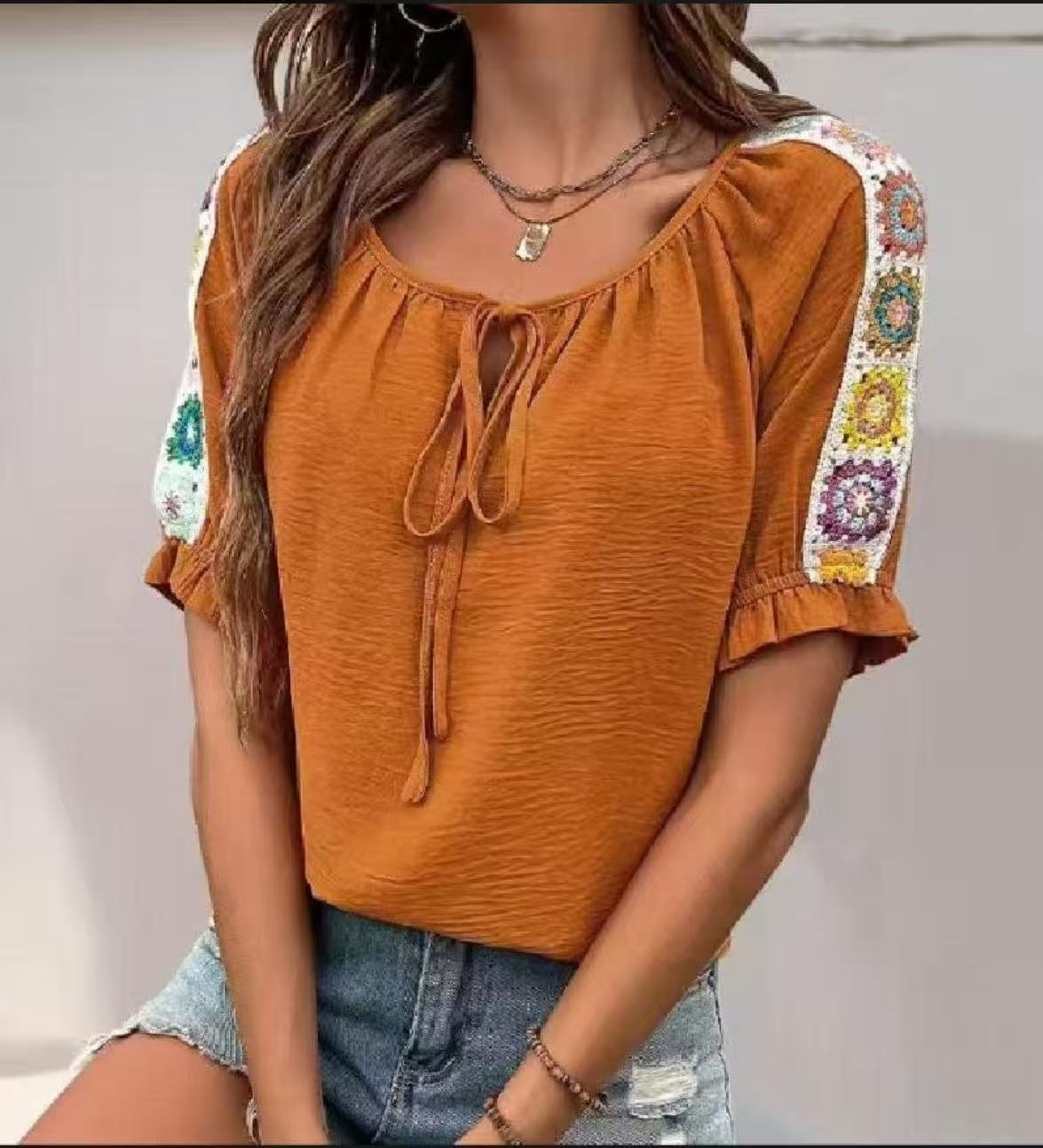 Crochet Top Boho - Blus Wanita Boho dengan Ikat Leher