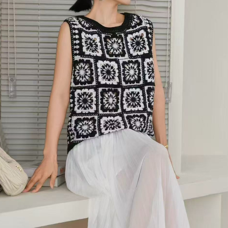 Atasan Rajut Granny Square Tan - Crochet Top Boho ulasan dan harga