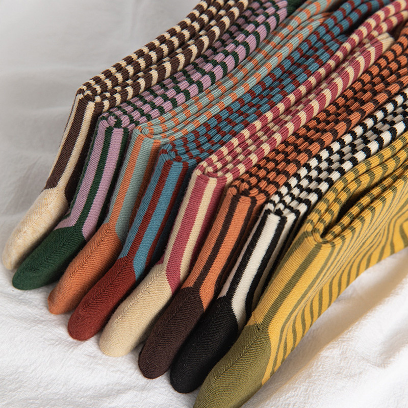 Kaus Kaki Katun Bergaris Vinta - Vintage Fashion Show ulasan dan harga